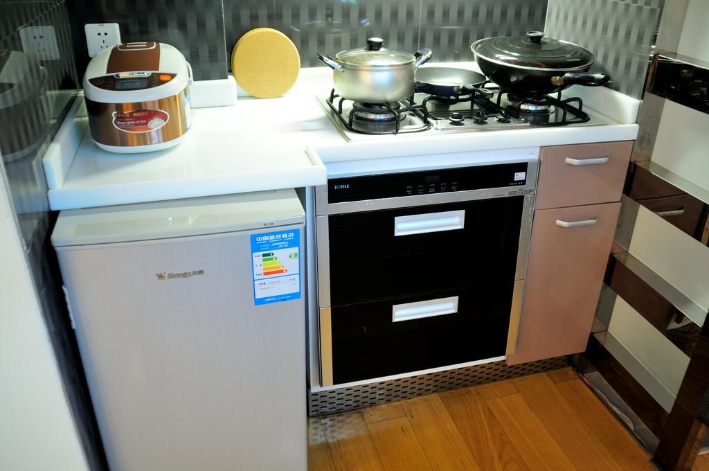 Shanghai Kingland Serviced Apartment Екстер'єр фото